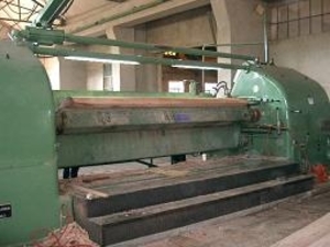 Оборудование для изготовления шпона строганого грн.