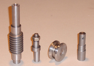 Комплектующие и узлы для деревоорабатывающих станков грн.