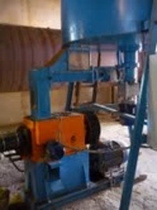 Прессы фанеровочные гидравлические грн.0