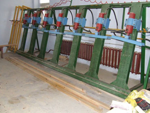 Пресс для клейки бруса грн.