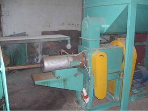 Продам комплект брикетирующего оборудования грн.0