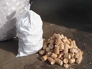 Предлагаем топливній брикет Эстония грн.0