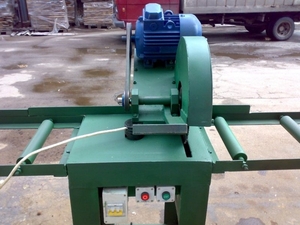 Торцовка маятниковая для торцевания доски ,бруса . грн.0