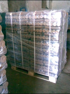 Продаем по Украине топливные брикеты из опилки грн.0