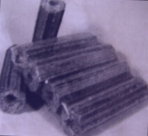 Продаю топливные брикеты грн.0