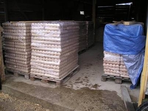 Продам брикет из опилок грн.0