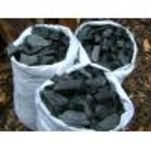 Продам древесный уголь твердих пород грн.0
