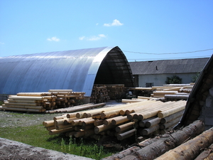 Бревно оцилиндрованное грн.0