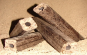 Продам брикеты из опилок грн.0