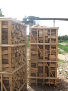 Компанія на постійній основі купляє дрова колоті твердих порід грн.0