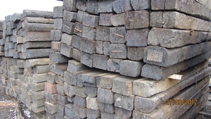 Продам шпалы деревянные, б/у грн.0