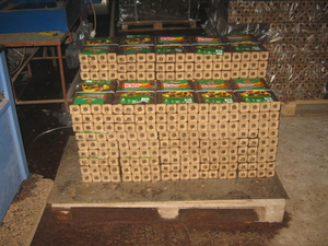 Продам линию по про изводству брикетов 50х50 грн.0