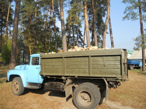 Дрова дубовые колотые - 300 грн. за куб.м грн.0