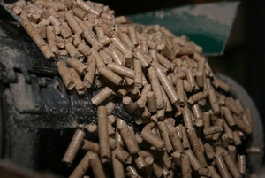 Kуплю пеллеты 6-8 мм грн.0