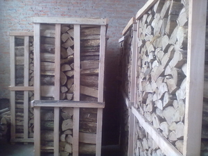 Производитель дров колотых грн.0