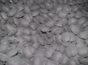 Продам древесноугольные брикеты и куплю древесноугольный отсев грн.0