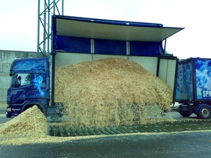 Продаем щеповозы и торфовозы LIPE грн.0