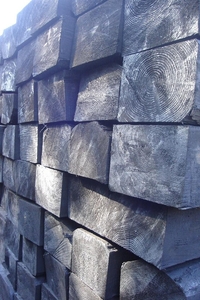 Производим шпалы деревянные пропитанные I-го и II-го типов грн.0