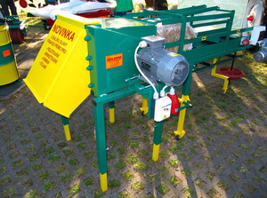 Измельчители тюков соломы  грн.0