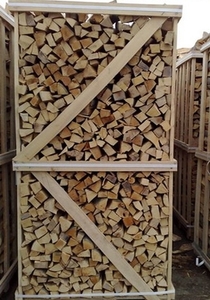 Фирма-производитель занимается продажей колотых дров из твердых пород деревьев грн.0