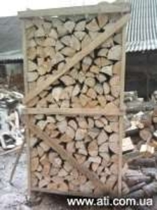 Фирма занимается заготовкой, производством дров колотых грн.0