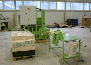 Гидравлический пресс для производства брикет типа RUF грн.0