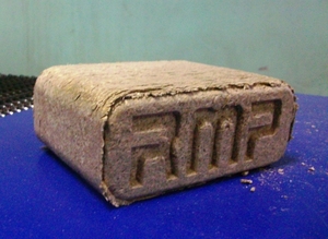 Продам топливные брикеты RUF из твёрдых пород грн.0