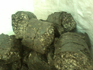 Продаем нестро брикет из шелухи подсолнечника грн.0