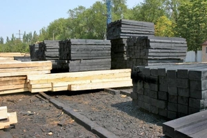 Продам шпалы деревянные, ж/б грн.0