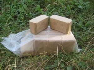 Продам брикеты RUF грн.0