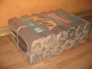 Брикеты Pini Kay из дубовых опилок грн.0