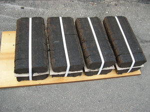 Продаем торфяные брикеты грн.0