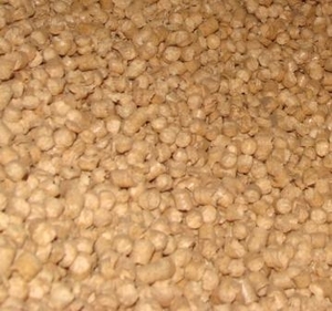 Продаю древесные пеллеты 6 мм, 8 мм по Украине и в Европу грн.80