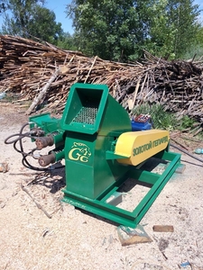 Комбинированая дробилка грн.0