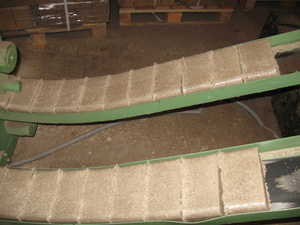 Предприятие предлагает брикеты RUF грн.0