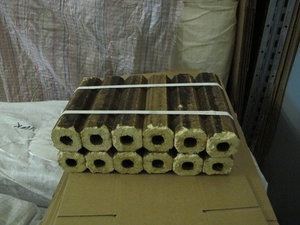 Предлагаем топливные брикеты типа Pini-Kay грн.0