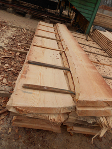 Предлогаем столярную сосновую доску сухую грн.0