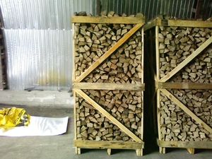 Продам дрова колотые дуб сухие  грн.0