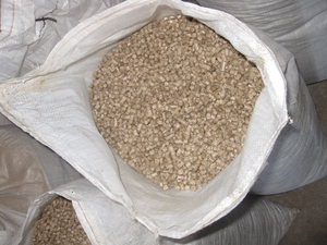 Пеллеты древесные 8мм грн.1150