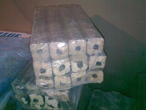 Предлагаем топливный брикет типа Пени-Кей из опилок дуба грн.0