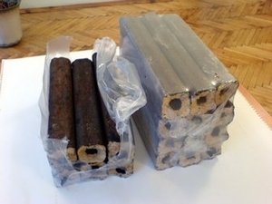 Продам брикет Pini Key из древисины грн.0