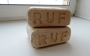 Закупаем топливные брикеты из опилки древесины грн.0