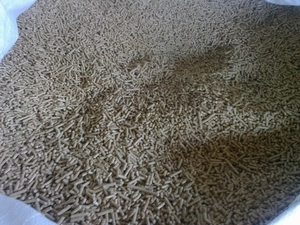 Продам древесные пеллеты от производителя грн.1200