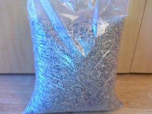 Пеллеты в мешках по 15 кг грн.1100