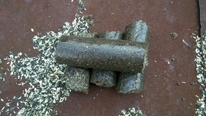 Продам брикет из лузги подсолнечника грн.0