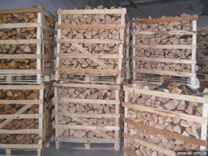 Дрова дубовые колотые с доставкой по Киеву и области. грн.450