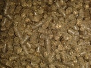 Продам пеллеты из лузги подсолнуха грн.600