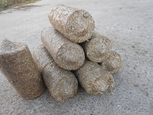 Біо-брикети з соломи грн.850