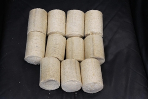 Продам брикеты Нестро грн.900