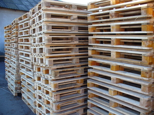 Продаем постоянно поддоны грн.0